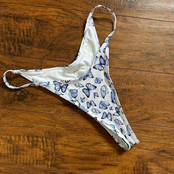Garage Ibiza Boomerang Cheeky Bikini Bottom in size Small - Picture 2 of 2